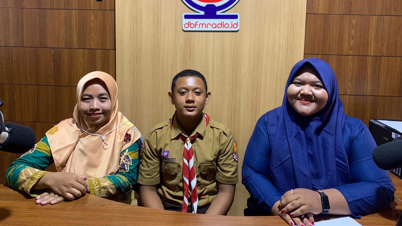 Program ABC DBFM Radio Hadirkan Bintang Tamu Siswa SMPN Satu Atap 2 Kalianda  