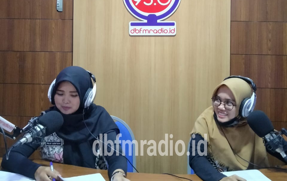 Reformasi Birokrasi : Pangkas Administrasi dan Percepat Melayani.