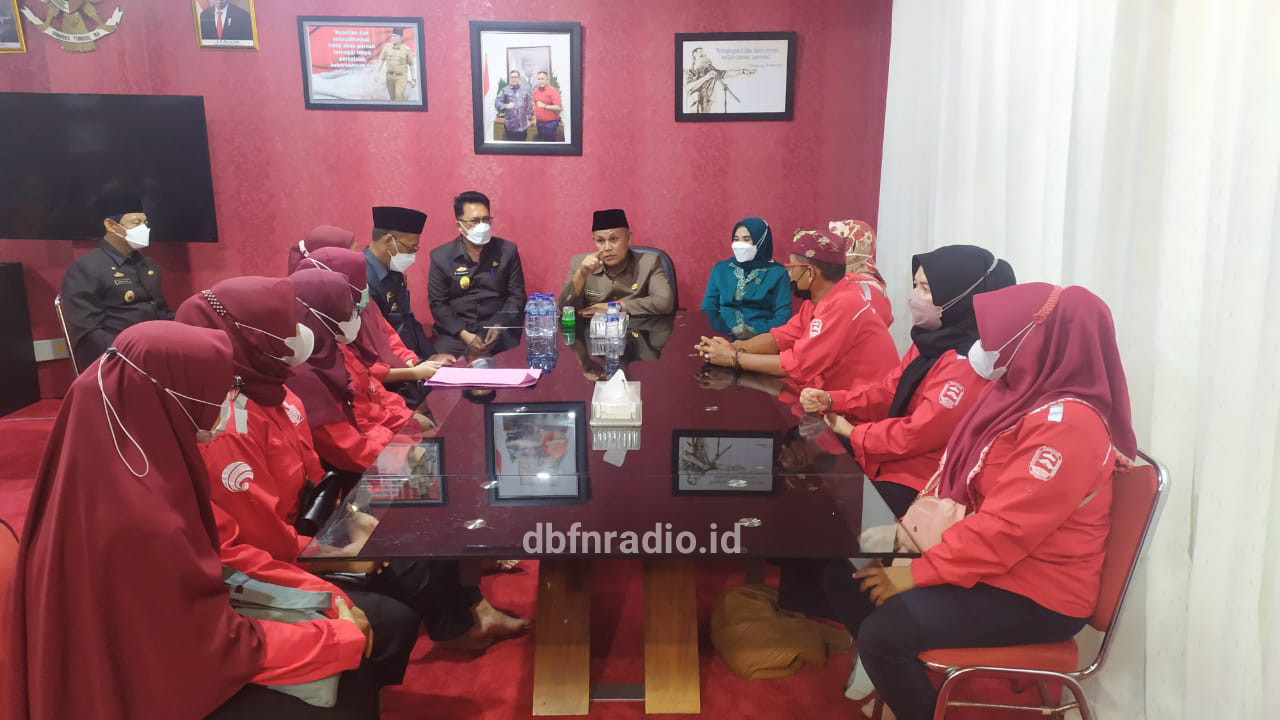 Sebagai Media Informasi, Radio DBFM Publikasikan Program Pembangunan Lampung Selatan.