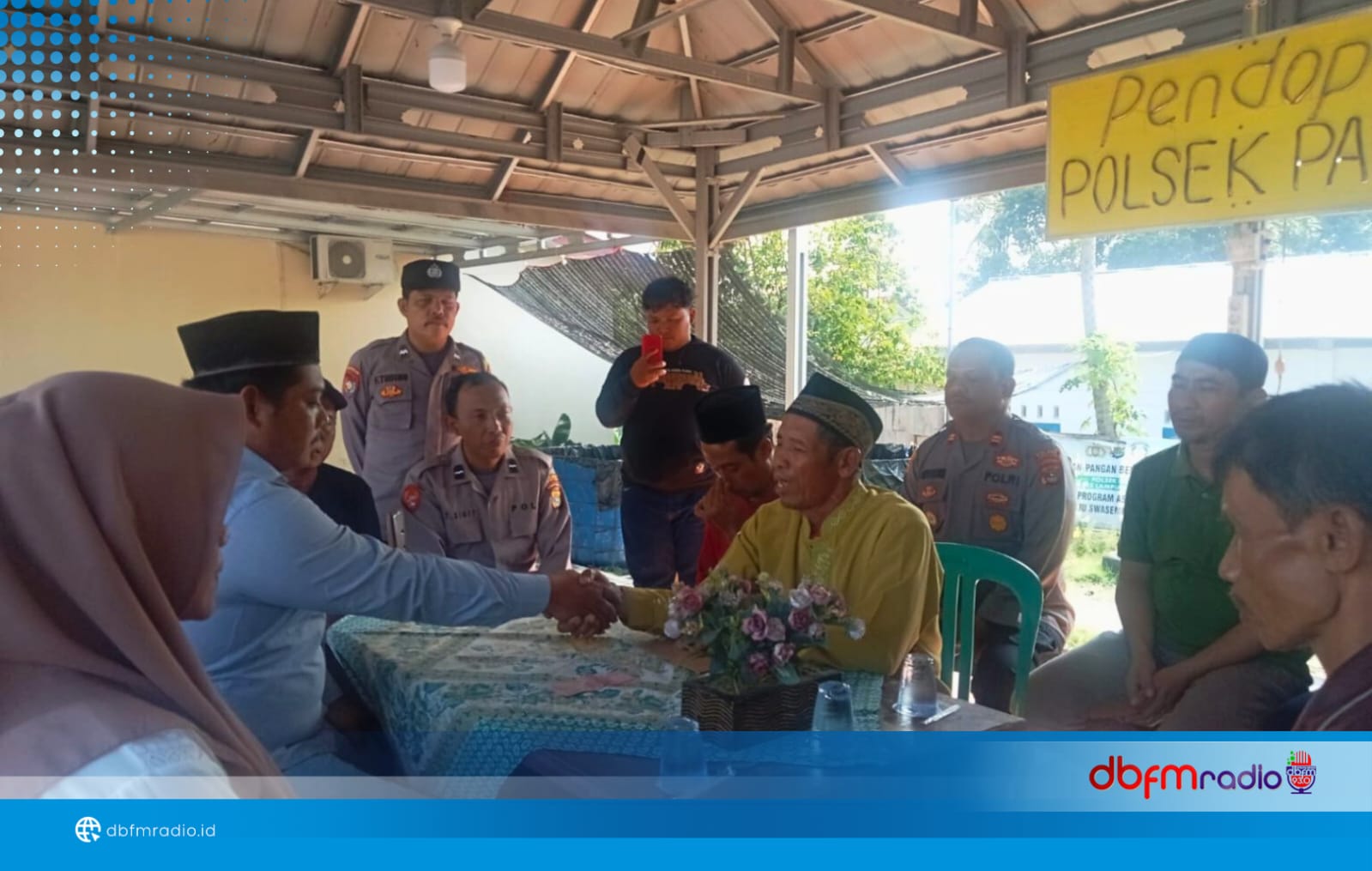 Cinta di Balik Jeruji: Suasana Haru Akad Nikah Tahanan di Mapolsek Palas