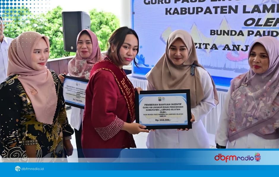 2.222 Guru PAUD di Lampung Selatan Terima Insentif, Zita Anjani: Pengabdian Guru Tak Ternilai