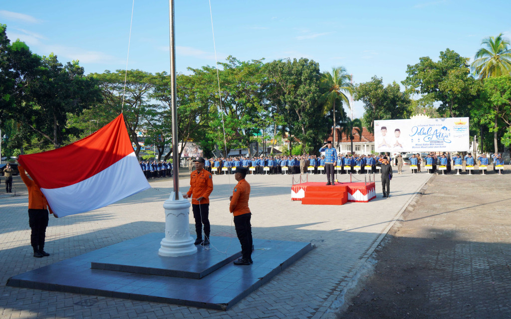 Bupati Egi Pimpin Upacara Bulanan Pemkab Lampung Selatan, Tekankan Disiplin dan Kolaborasi