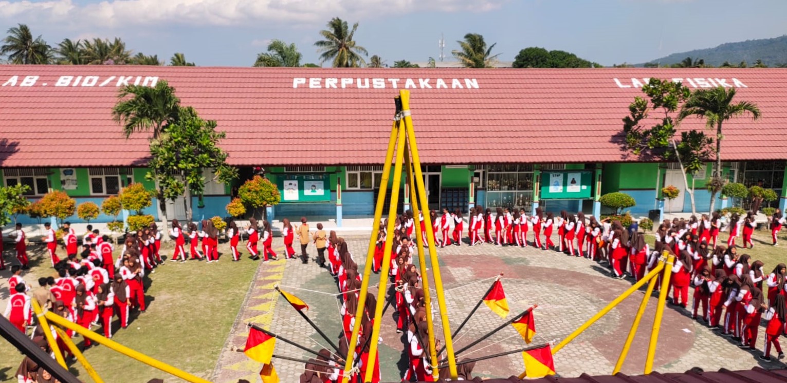 Kementerian Pemuda dan Olahraga Republik Indonesia Apresiasi Keaktifan Pramuka SMAN 1 Kalianda