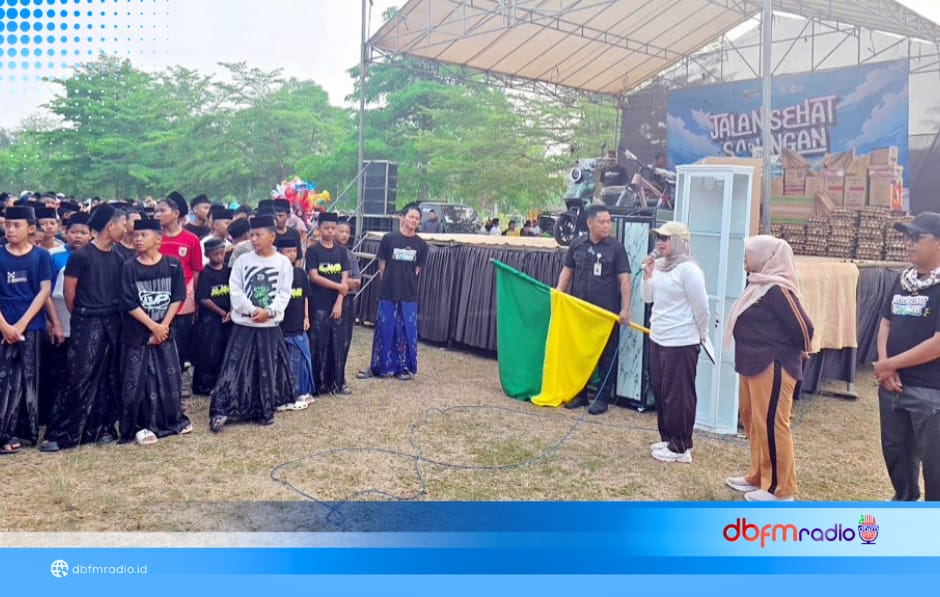 Jalan Sehat Sarungan, Cara Warga Cinta Mulya Semarakkan Hari Santri 2026