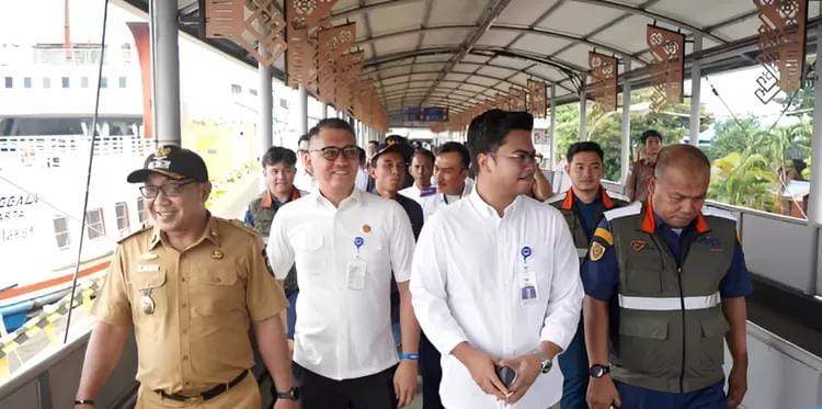 Wabup Syaiful Anwar dan Stafsus Kemenhub Tinjau Pelabuhan Bakauheni, Pastikan Kesiapan Mudik Lebaran