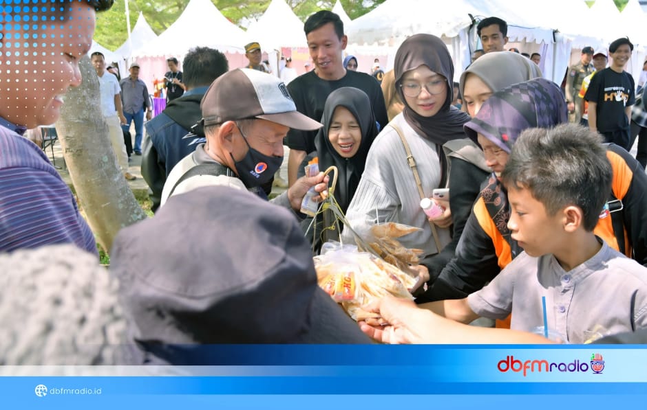 Di Balik Asap Drift IDS Sumatra 2026, Ada Kebahagiaan Sederhana Seorang Pedagang Kecil