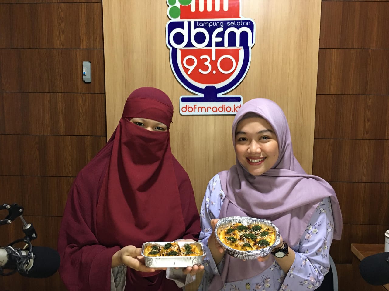 Dimulai dari Hobi, Ela Nur Bangun Usaha Dimsum yang Makin Dikenal di Kalianda