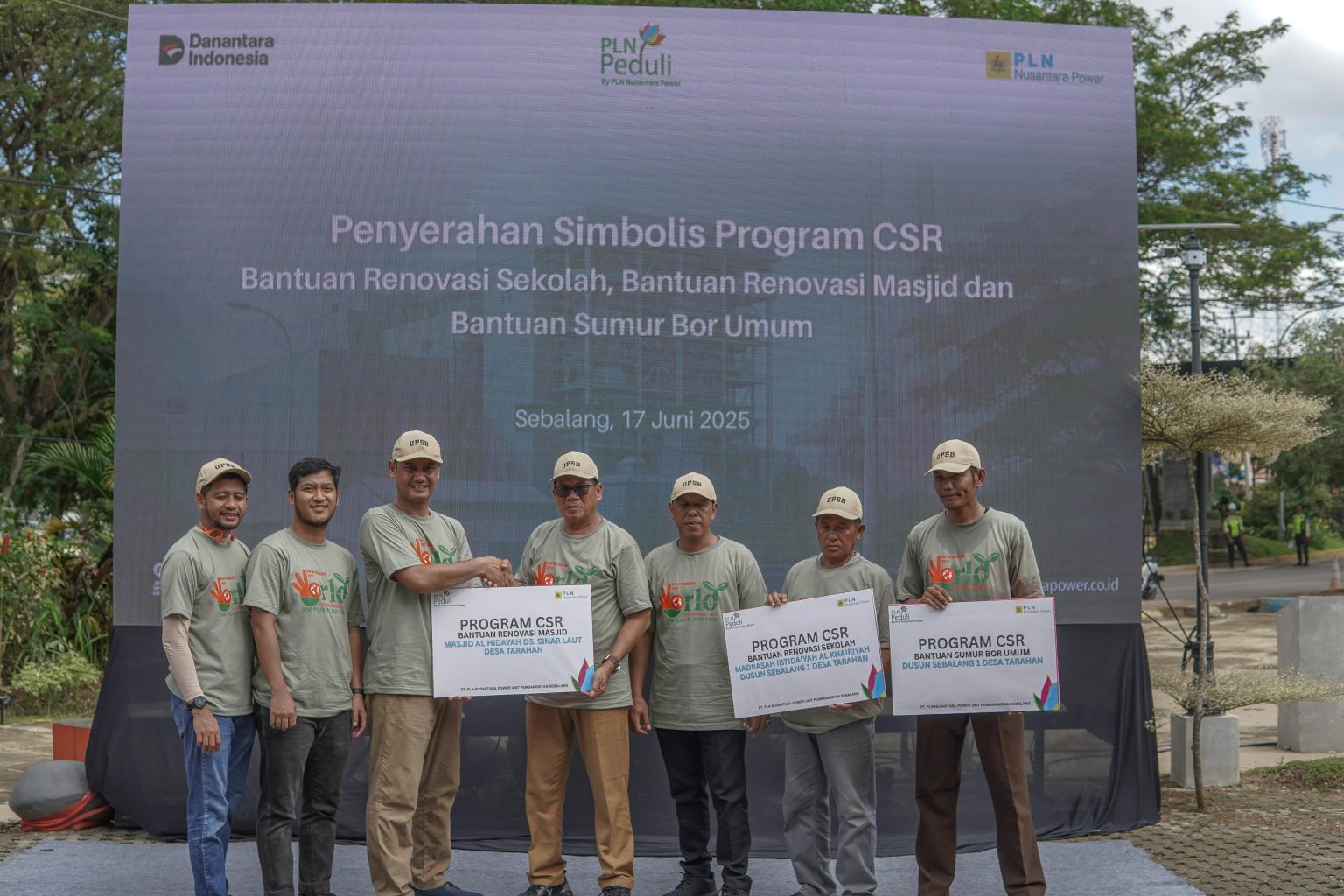 Peringati Hari Lingkungan Hidup, PLN Nusantara Power UP Sebalang Tanam 100 Pohon Buah dan Kampanyekan Stop Plastik Sekali Pakai