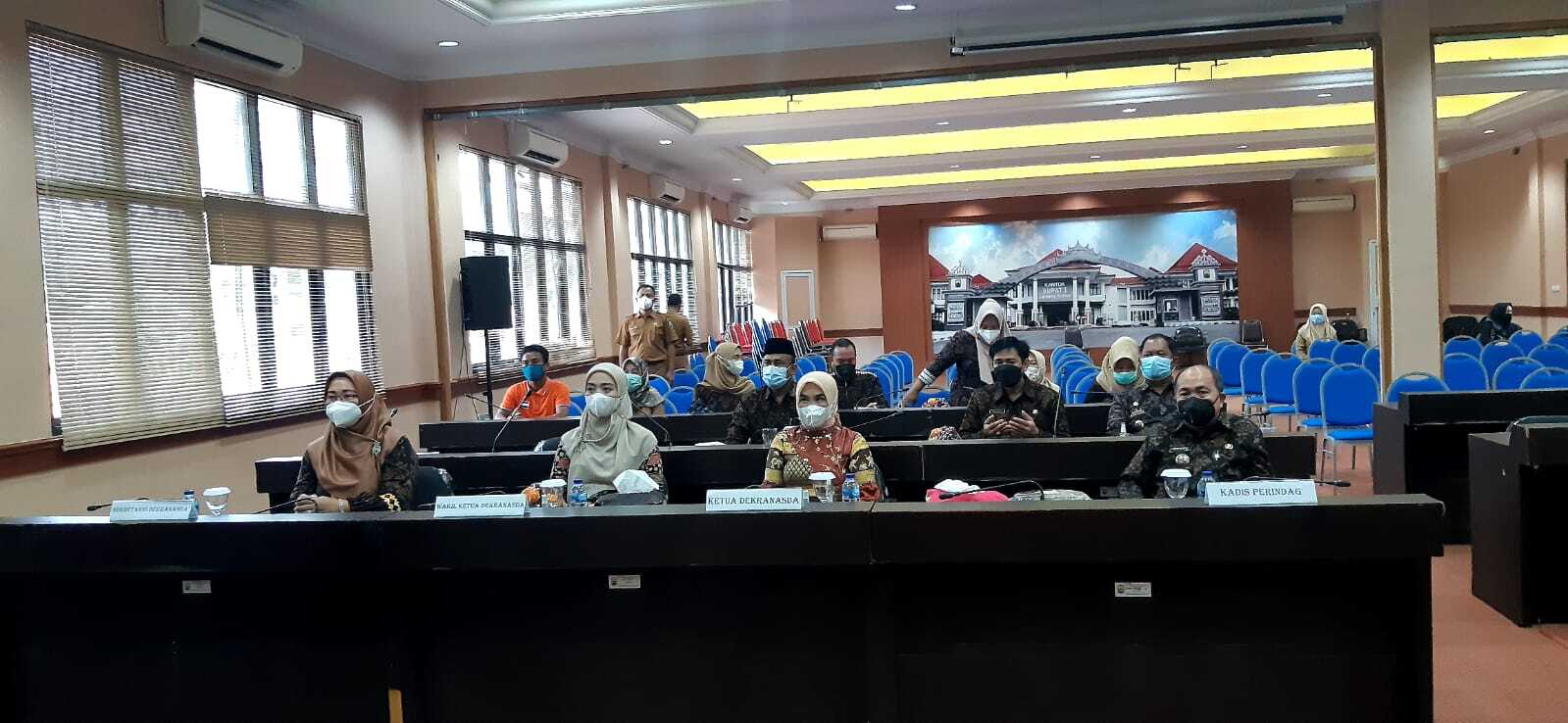 HUT ke 41, Dekranasda Provinsi Lampung Gelar Webinar UMKM