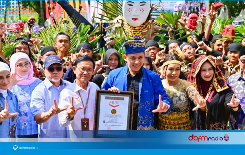 1.500 Penari Pecahkan Rekor MURI, Tari Tuping 12 Wajah Guncang Lamsel Fest 2025