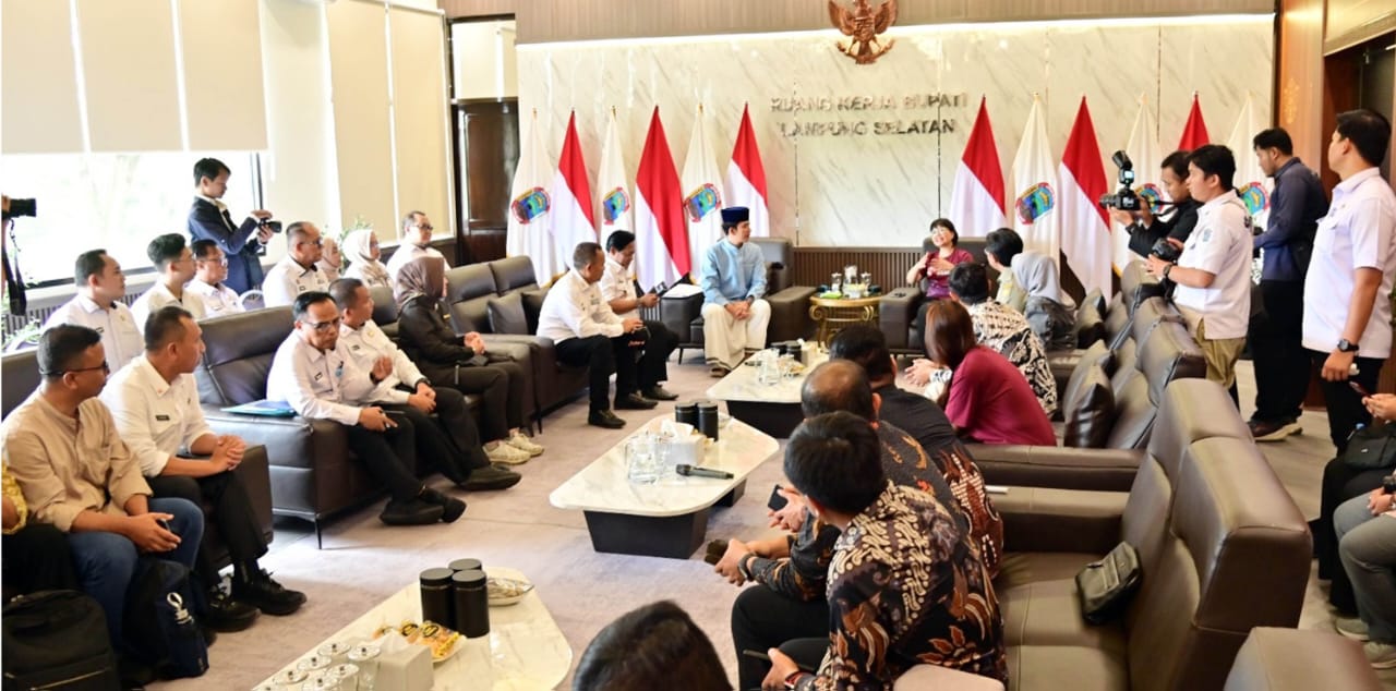 Wamen Diktisaintek Tinjau Lokasi Pembangunan Sekolah Garuda di Lampung Selatan