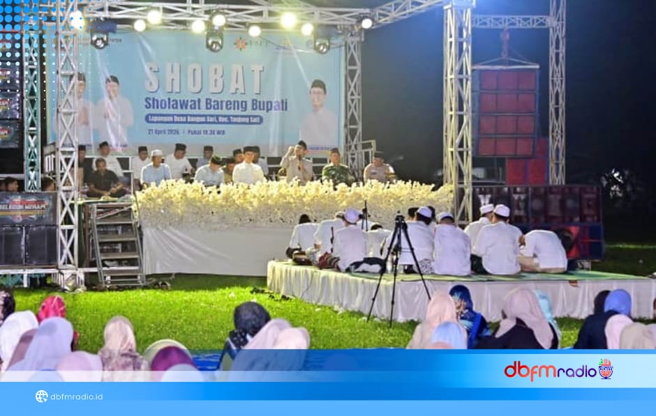 Shobat Tanjung Sari Penuh Khidmat, Bupati Egi Ganjar Umrah Dua Jemaah Penghafal Al-Qur’an