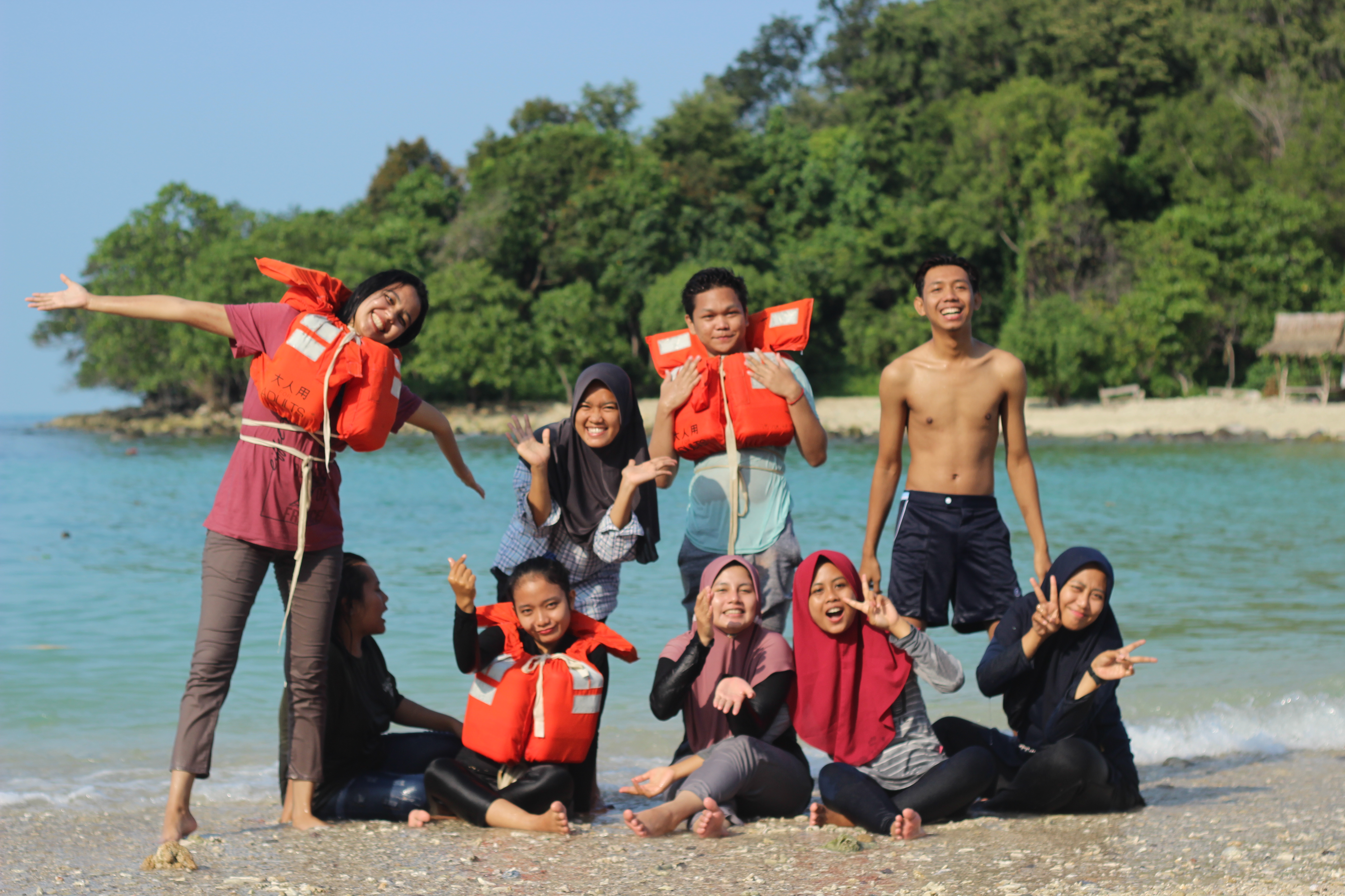 Pulau Mengkudu, Pesona Wisata Bahari Lampung Selatan