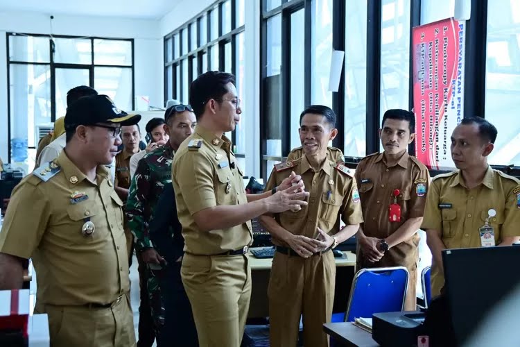 Bupati Lampung Selatan Tinjau Loket Pelayanan di Mal Pelayanan Publik, Pastikan Kenyamanan Warga