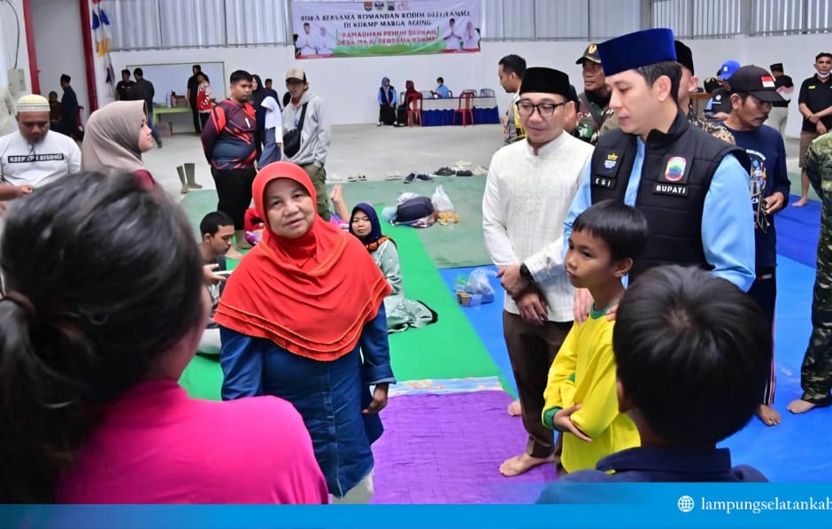 Banjir Jati Agung, Bupati Egi Turun Malam Hari Pastikan Warga Aman