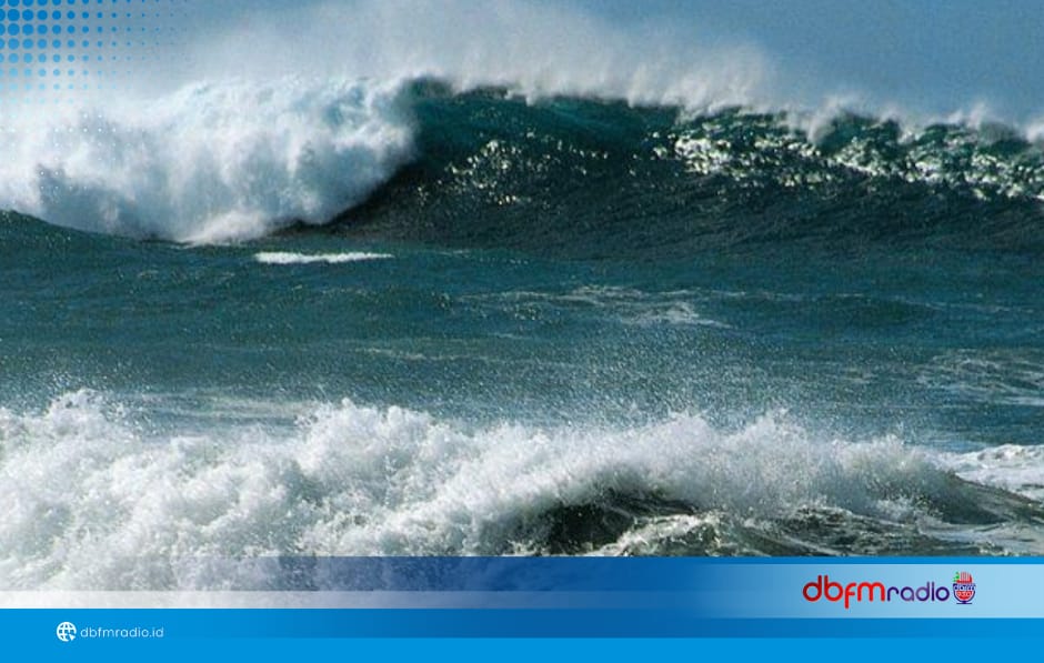 Remaja Terseret Ombak di Pantai Ketang, Tim SAR Dikerahkan Lakukan Pencarian