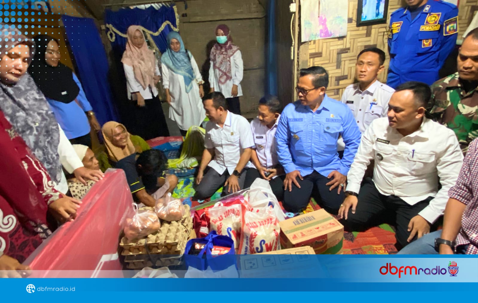 Pemkab Lampung Selatan Tinjau dan Salurkan Bantuan untuk Pasutri Lansia Sakit di Desa Kota Dalam