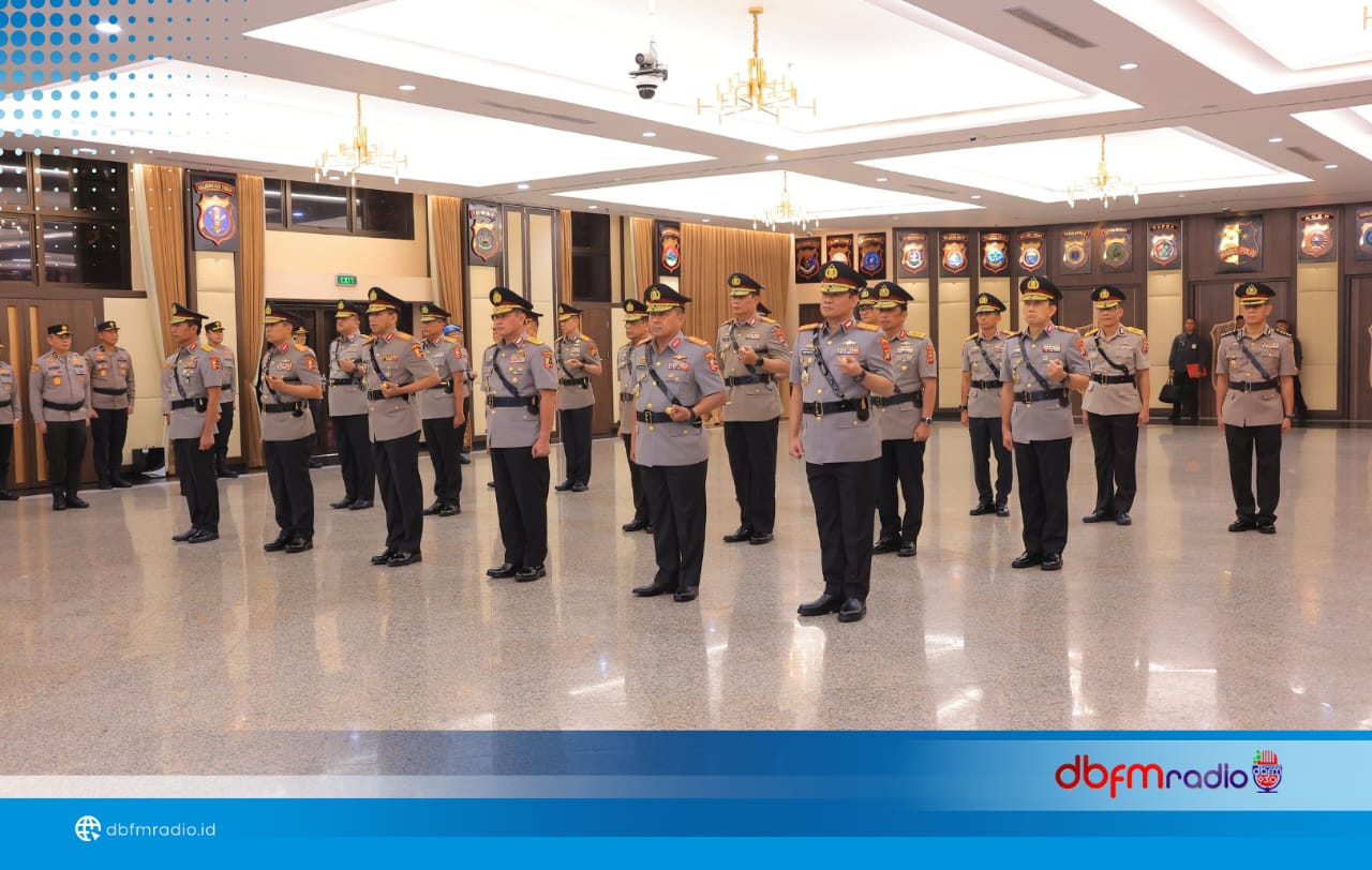 Kapolri Lantik PJU Mabes Polri dan Sejumlah Kapolda di Rupatama