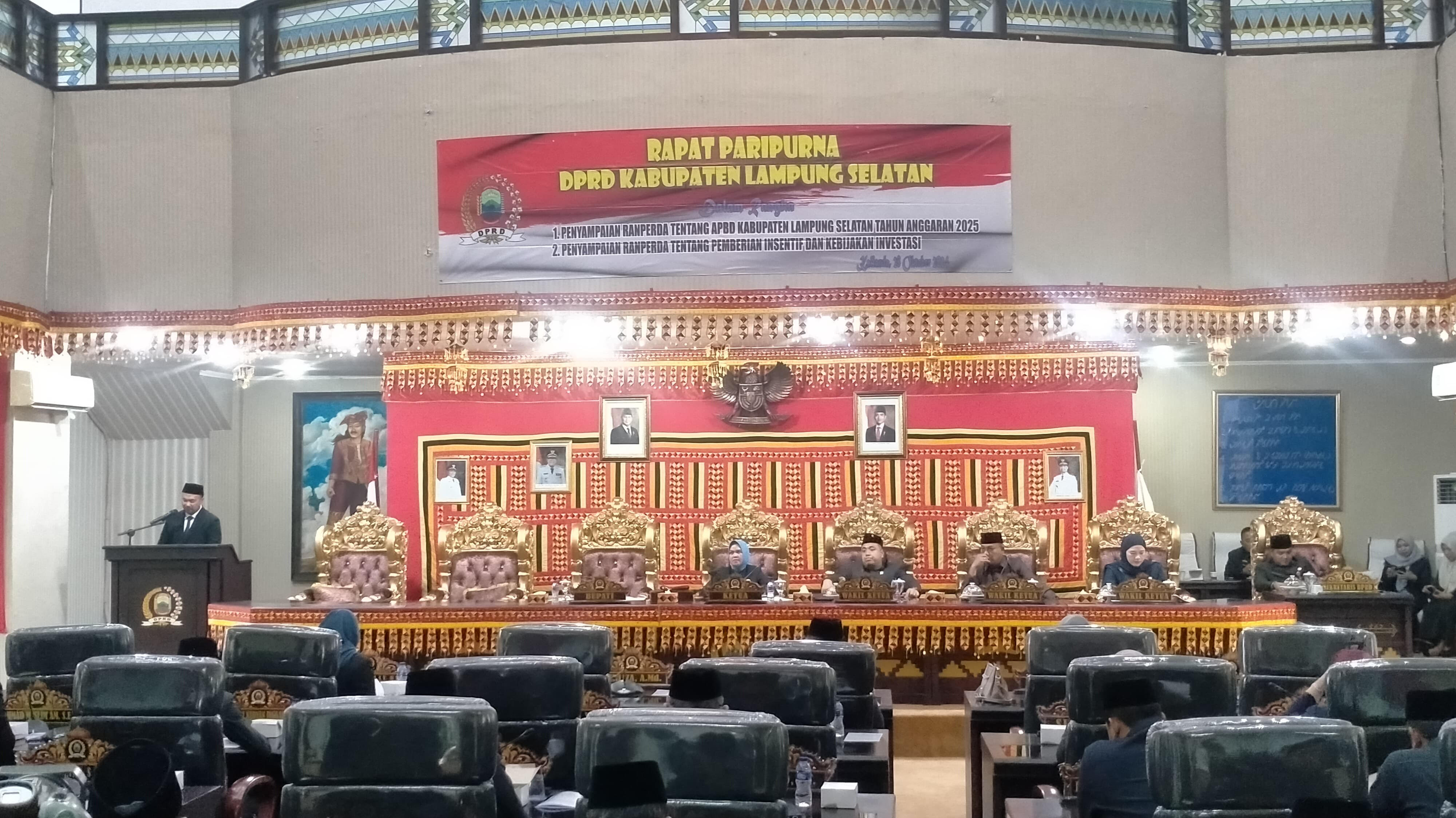 DPRD Kabupaten Lampung Selatan Gelar Rapat Paripurna Bahas Ranperda dan APBD 2025