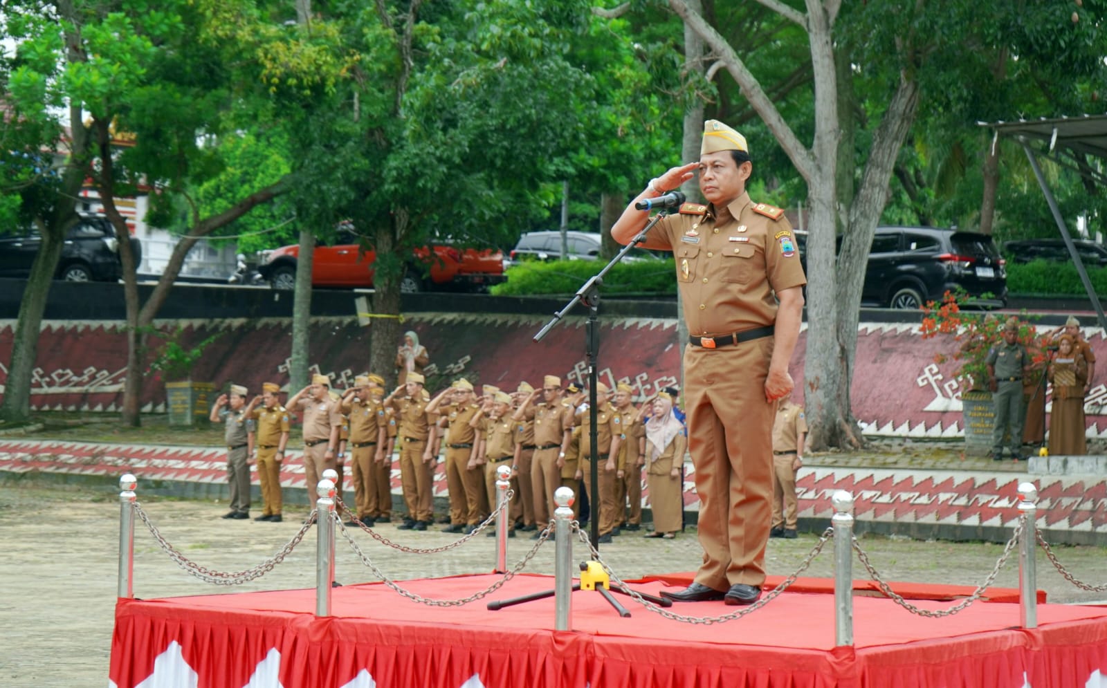 Sekda Lampung Selatan Tegaskan Komitmen Reformasi Birokrasi dalam Apel Peringatan Harganas ke-32