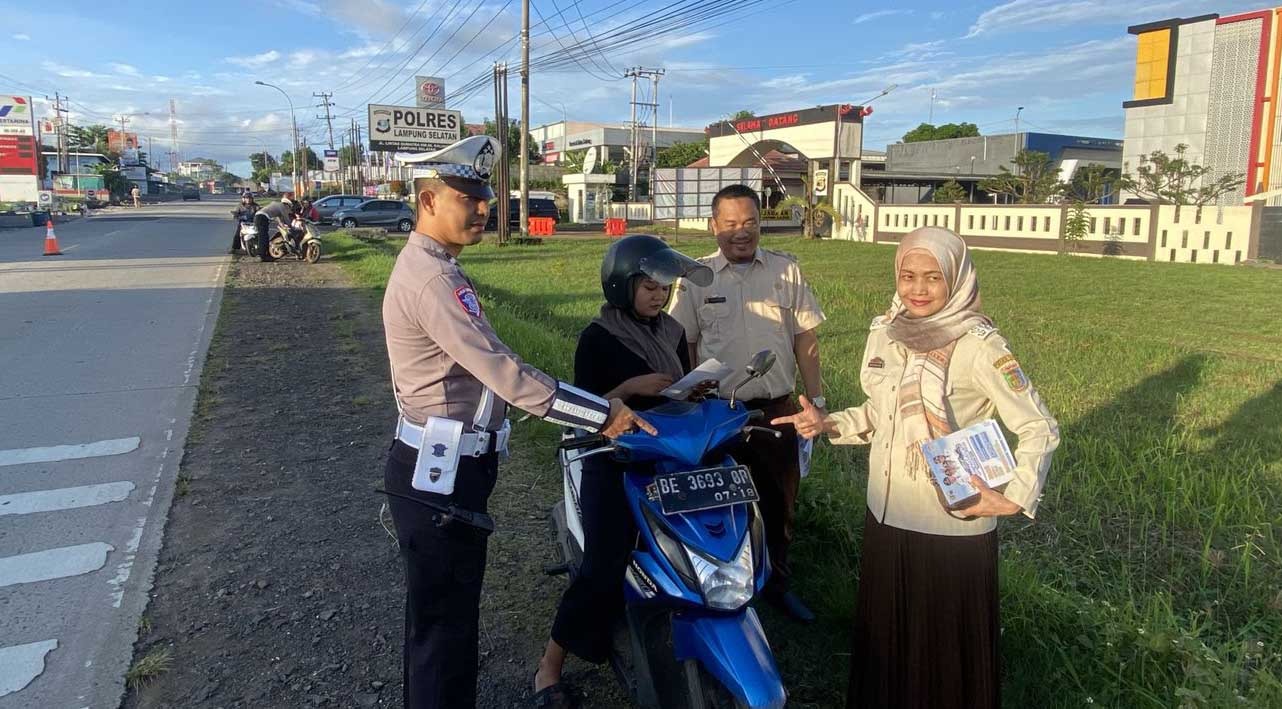 Polres Lampung Selatan Ajak Warga Tertib Lalu Lintas dan Manfaatkan Pemutihan Pajak