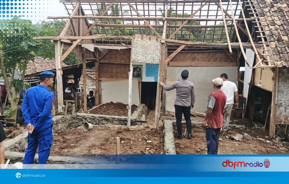 Polres Lampung Selatan Wujudkan Kepedulian Sosial Melalui Program Bedah Rumah