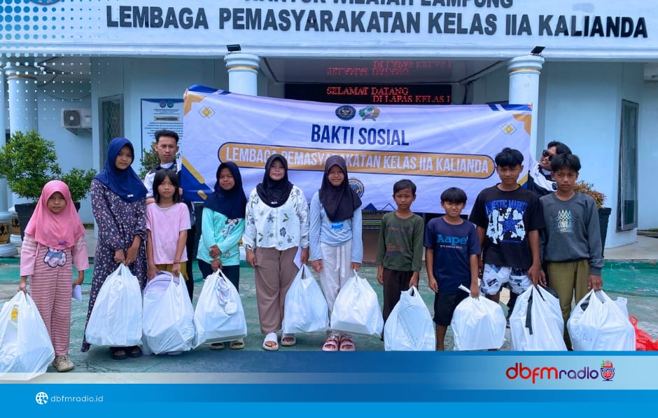 Lapas Kelas IIA Kalianda Hadir untuk Masyarakat, Salurkan Sembako dan Bantuan Pendidikan